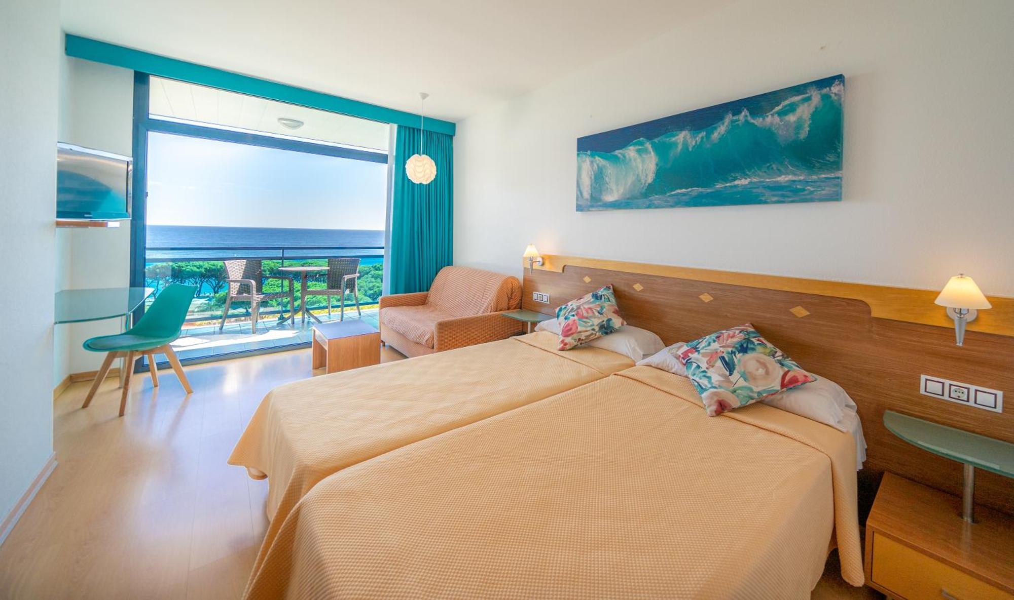 Double Room Sea View,1542052798:JPEG